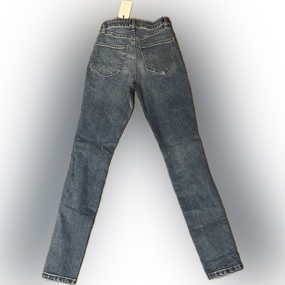 Forever 21 High Rise Skinny Jeans NWT - Picture 3 of 4